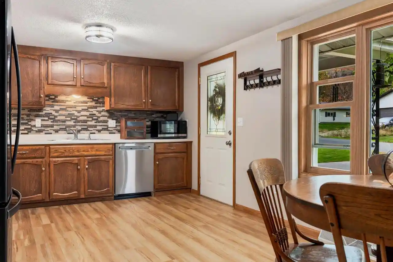 Photo 3 of Sale Pending at 42671 Lisa Ln, Winona, MN 55987 | MLS# 1985073 | Listing updated on 2026-10-19