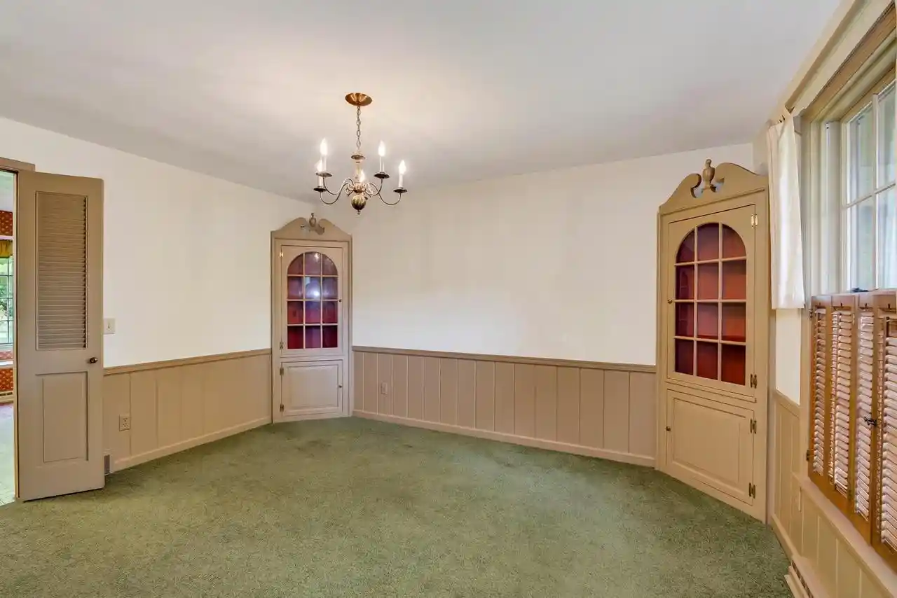 Photo 4 of Single family home for sale at 6406 Landfall Dr, Madison, WI 53705 | MLS# 2034772 | Listing updated on 2026-10-23