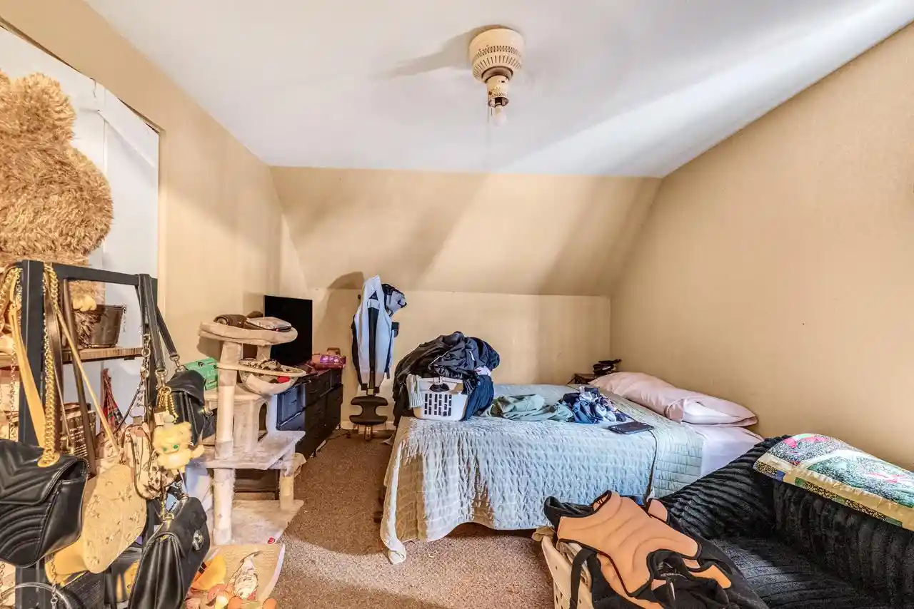 Photo 2 of Single family home for sale at 3767 S Pennsylvania Ave, Saint Francis, WI 53235 | MLS# 1985090 | Listing updated on 2026-10-16