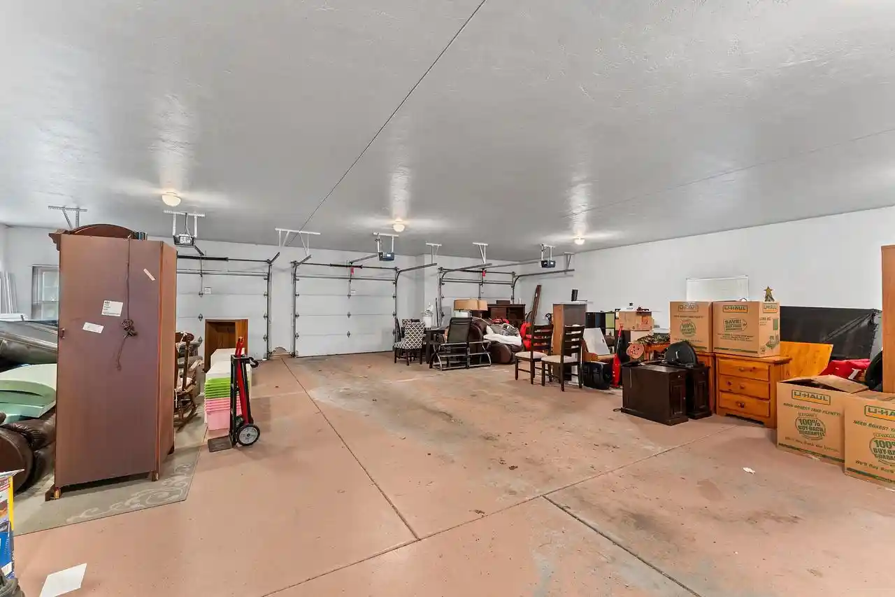 Photo 4 of Single family home for sale at 4245 S Sunburst Ln, New Franken, WI 54229 | MLS# 50334438 | Listing updated on 2026-10-19