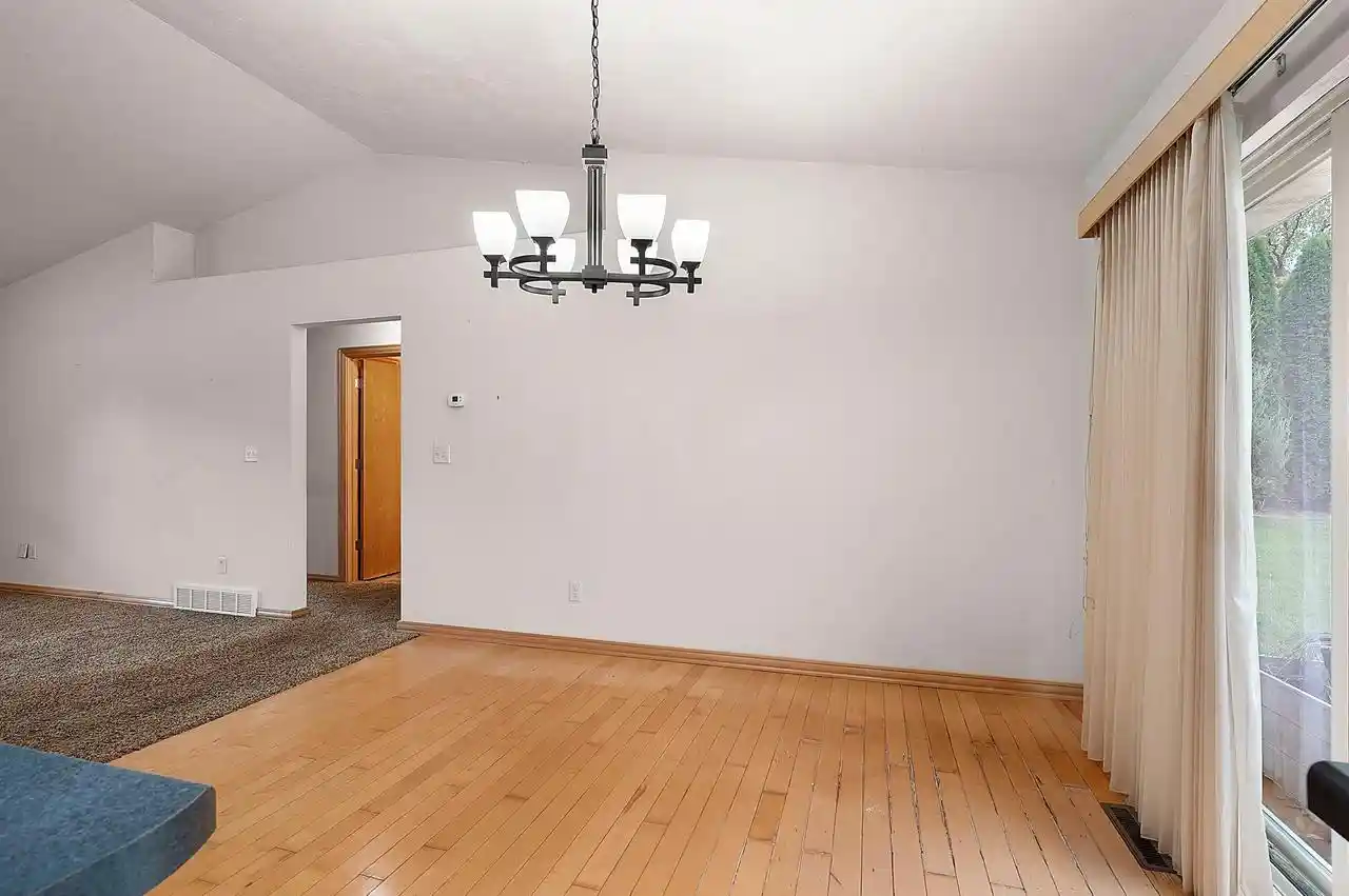Photo 2 of Single family home for sale at 1416 Wolverine Trl, New Franken, WI 54229 | MLS# 50334467 | Listing updated on 2026-10-26