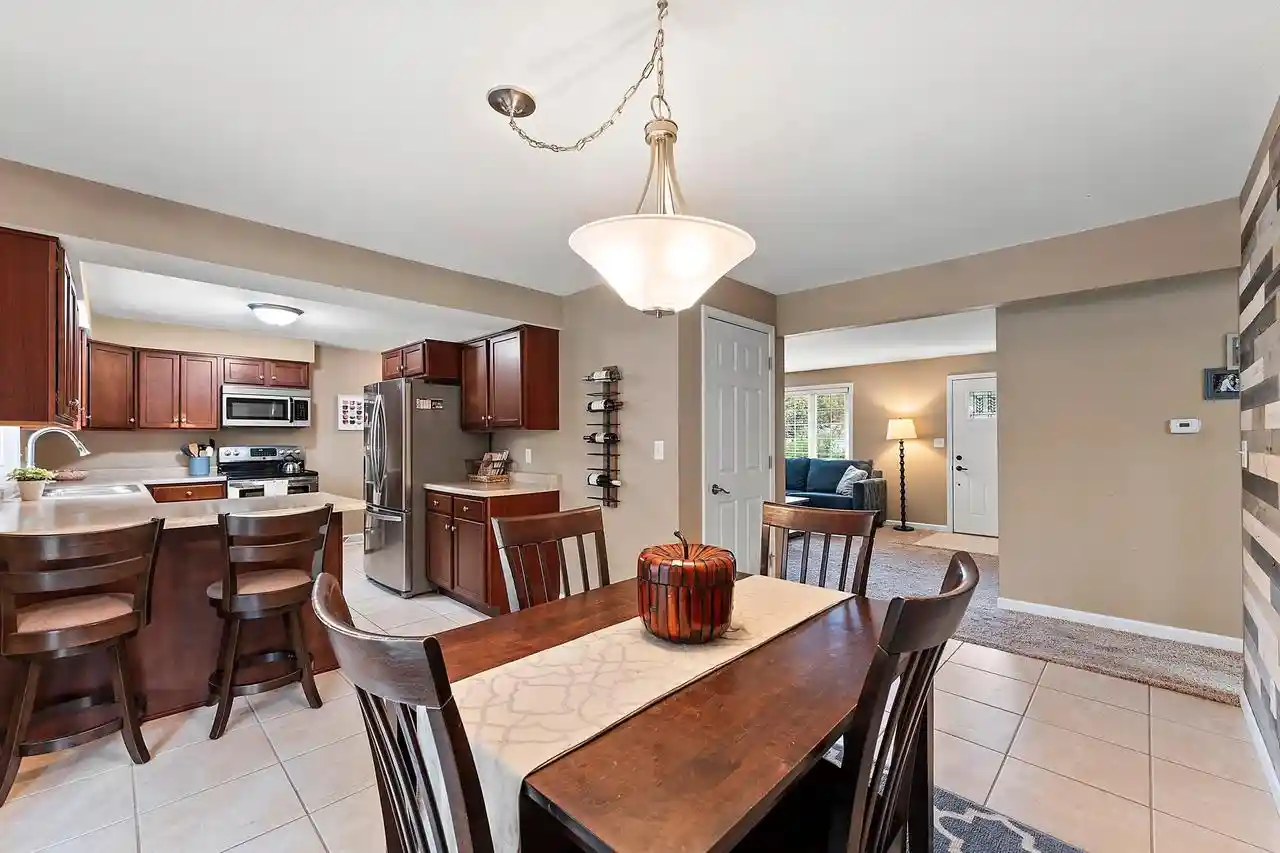 Photo 4 of Single family home for sale at 603 Michigan Ln Ct, Kaukauna, WI 54130 | MLS# 50334469 | Listing updated on 2026-10-19