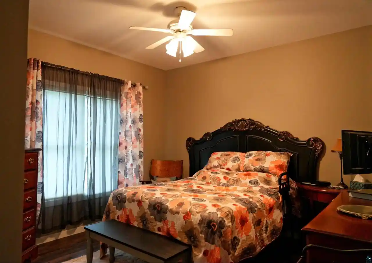 Photo 1 of Single family home for sale at 5424 John Ave, Superior, WI 54880 | MLS# 6128526 | Listing updated on 2026-10-19