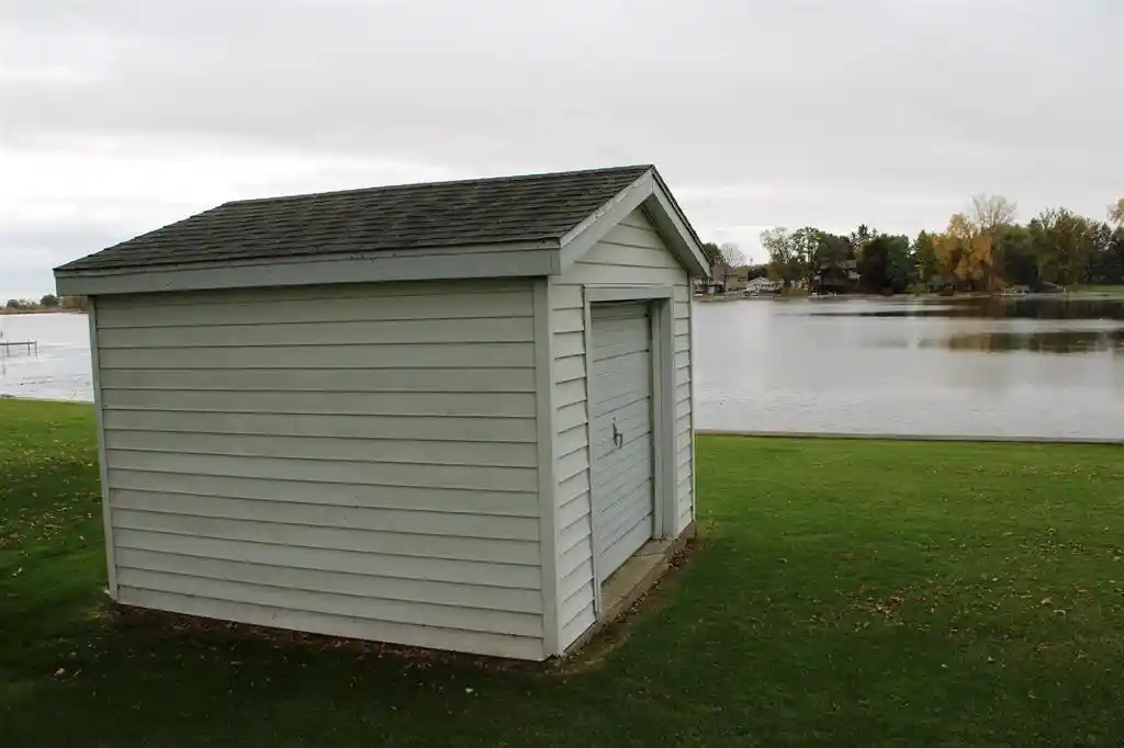 Photo 4 of Single family home for sale at W943 S Shore Ln, Saint Cloud, WI 53079 | MLS# 1985141 | Listing updated on 2026-10-19