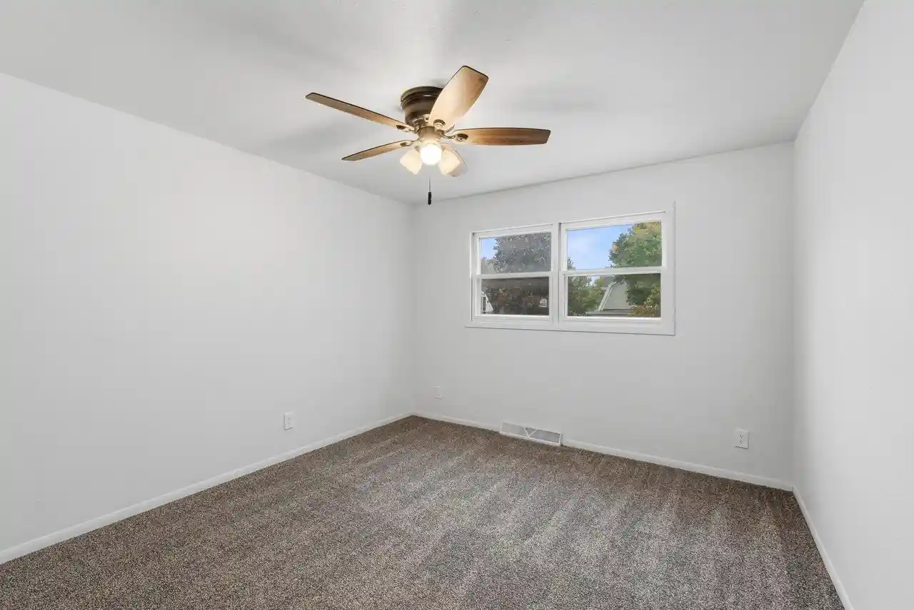 Photo 3 of Condo for sale at 420 Hamilton Pl, Horicon, WI 53032 | MLS# 1985139 | Listing updated on 2026-10-17