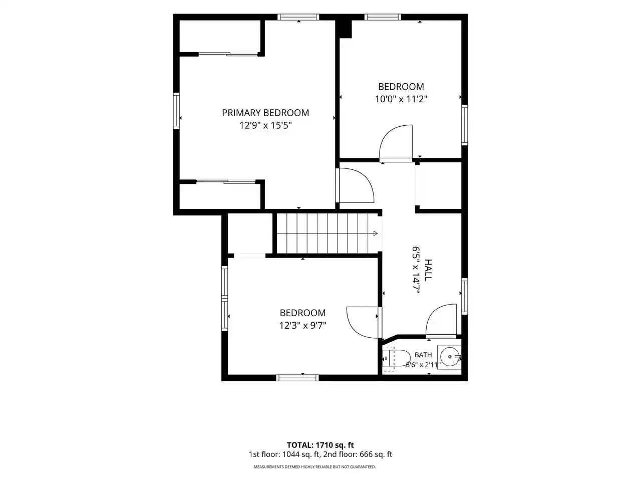 Photo 4 of Single family home for sale at 213 Kettle Moraine Dr S, Slinger, WI 53086 | MLS# 1985154 | Listing updated on 2026-10-22