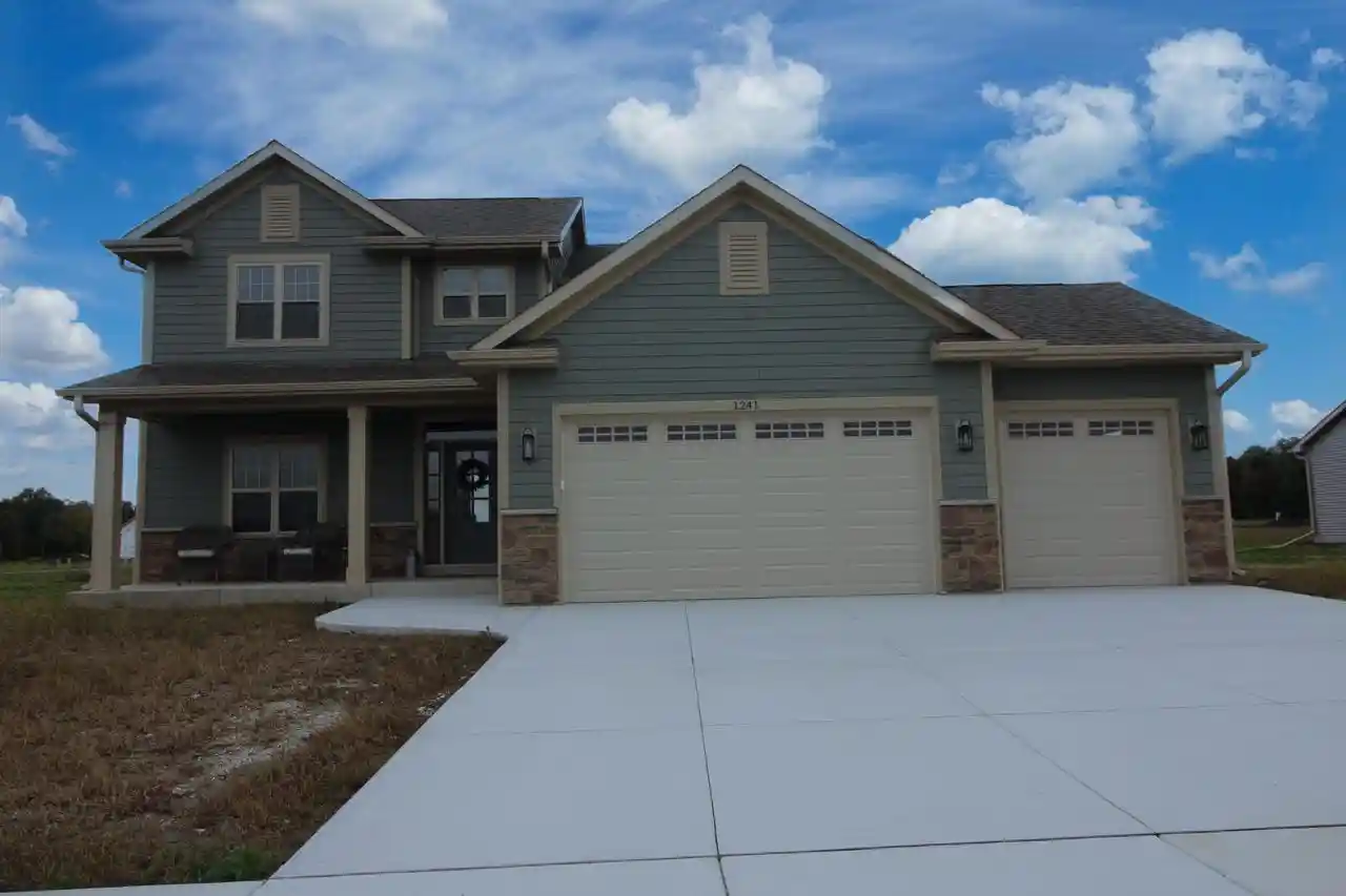Single family home for sale at 1241 Valley Hl Ln, Union Grove, WI 53182 | MLS# 1985150 | Listing updated on 2026-10-25