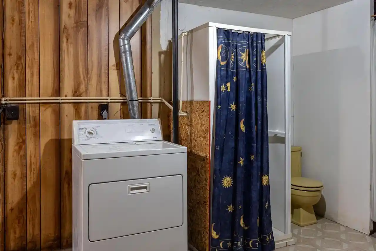 Photo 4 of Multi family home for sale at 707 E Elm Dr, Little Chute, WI 54140 | MLS# 50334494 | Listing updated on 2026-10-20