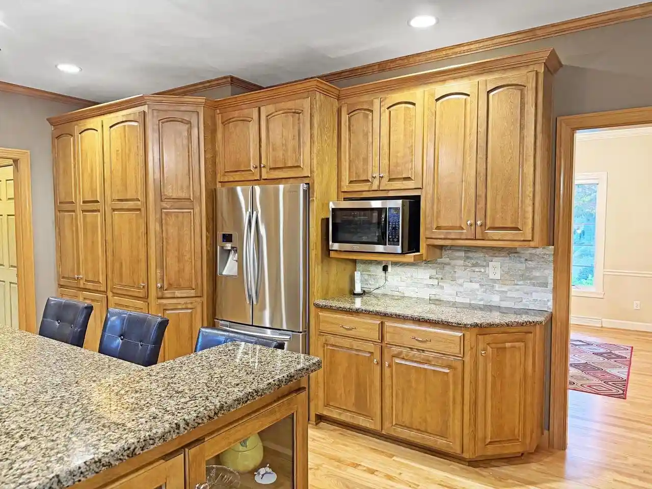 Photo 3 of Single family home for sale at 233 E Fernwood Ln, Appleton, WI 54913 | MLS# 50334497 | Listing updated on 2026-10-26