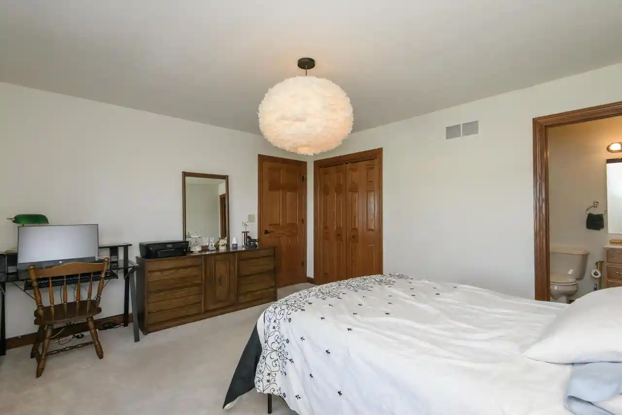 Photo 4 of Single family home for sale at 2411 W Drexel Ave, Oak Creek, WI 53154 | MLS# 1985165 | Listing updated on 2026-10-23