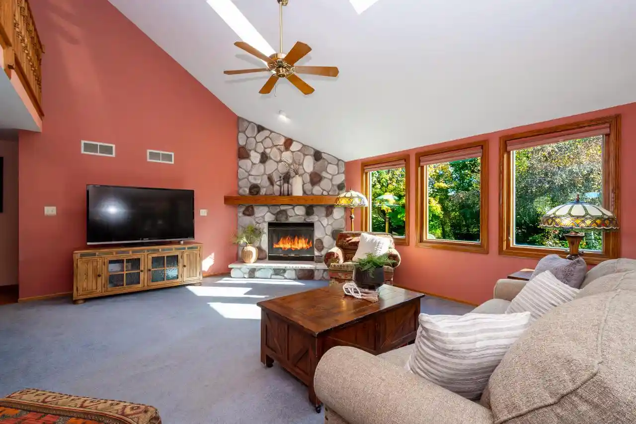 Photo 1 of Single family home for sale at 23701 W Overson Rd, Union Grove, WI 53182 | MLS# 1985169 | Listing updated on 2026-10-29