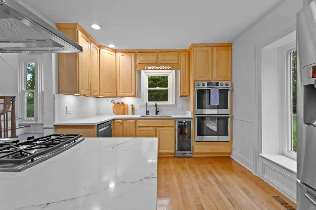 Photo 2 of Single family home for sale at W2851 Swinghurst Ln, Lake Geneva, WI 53147 | MLS# 1985168 | Listing updated on 2026-10-23