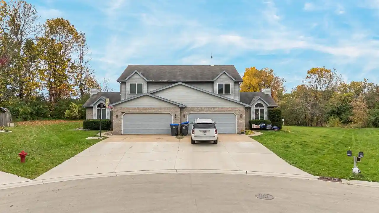 Photo 1 of Multi family home for sale at W3216 Westowne Ct, Appleton, WI 54915 | MLS# 50334505 | Listing updated on 2026-10-16