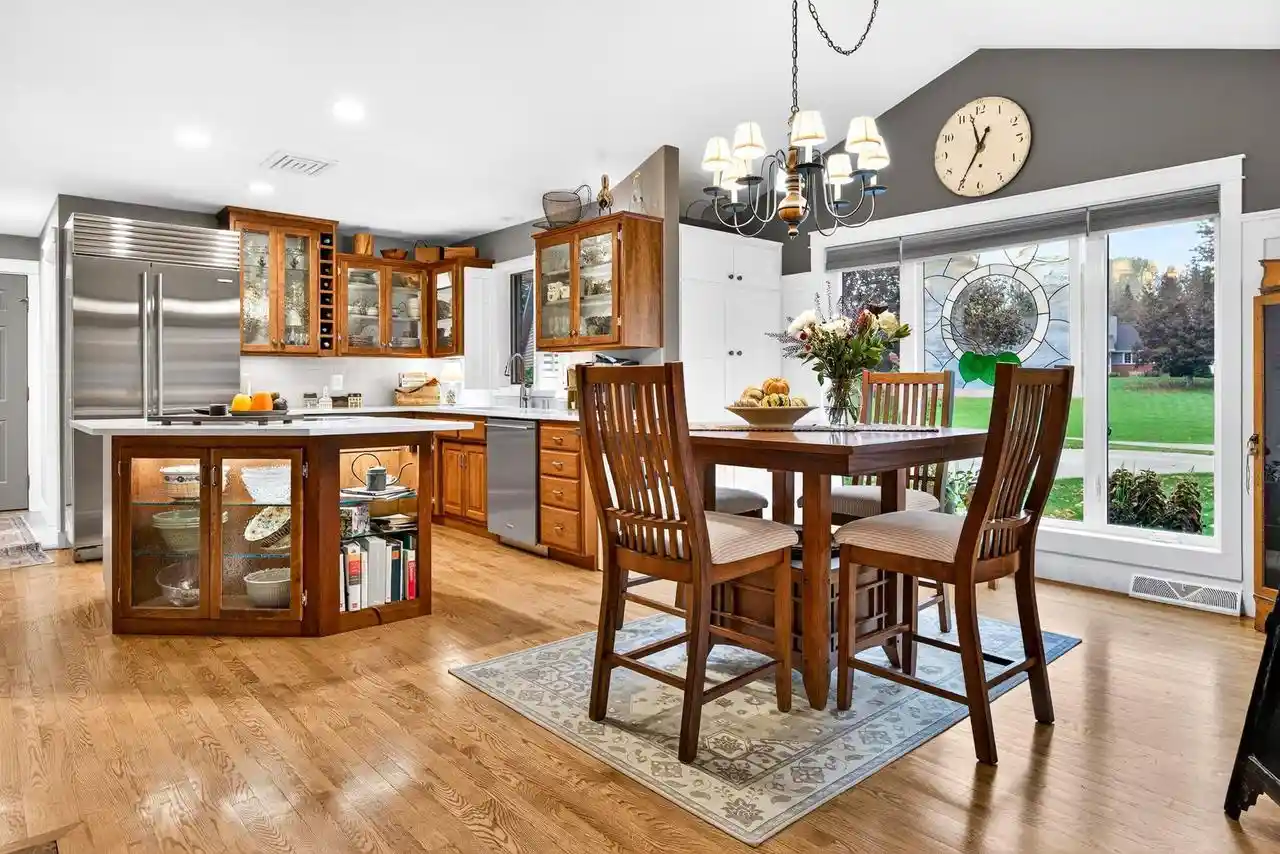 Photo 3 of Single family home for sale at N2941 Valley View Dr, Hortonville, WI 54944 | MLS# 50334508 | Listing updated on 2026-10-27