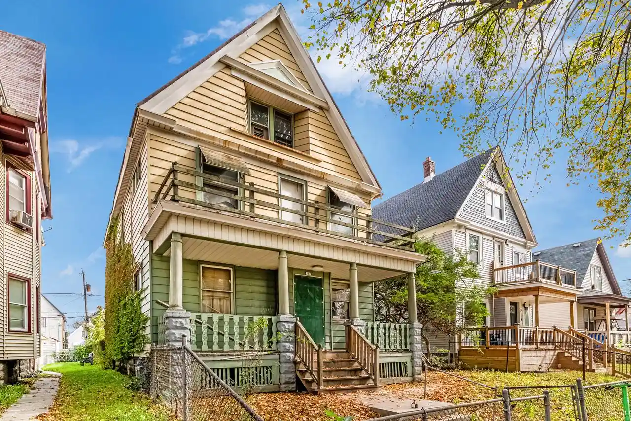 Photo 1 of Multi family home for sale at 3128 N Buffum St, Milwaukee, WI 53212 | MLS# 1985203 | Listing updated on 2026-10-19