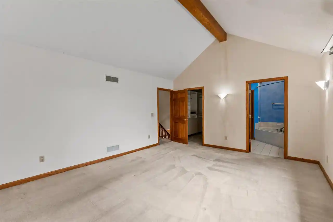 Photo 1 of Single family home for sale at 4550 S 119th Street, Milwaukee, WI 53228 | MLS# 1985210 | Listing updated on 2026-10-17