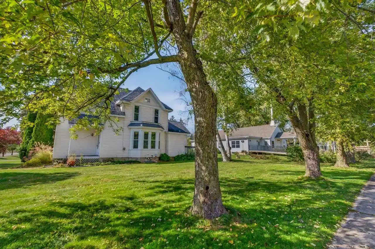 Photo 3 of Single family home for sale at 302 W Main St, Brooklyn, WI 53521 | MLS# 2034863 | Listing updated on 2026-10-29