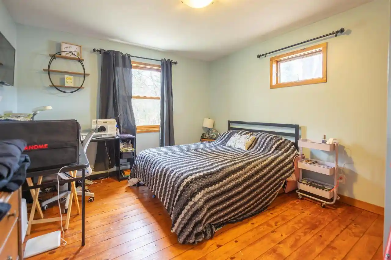 Photo 4 of Single family home for sale at 34045 S County Hwy J, Bayfield, WI 54814 | MLS# 6128545 | Listing updated on 2026-10-17