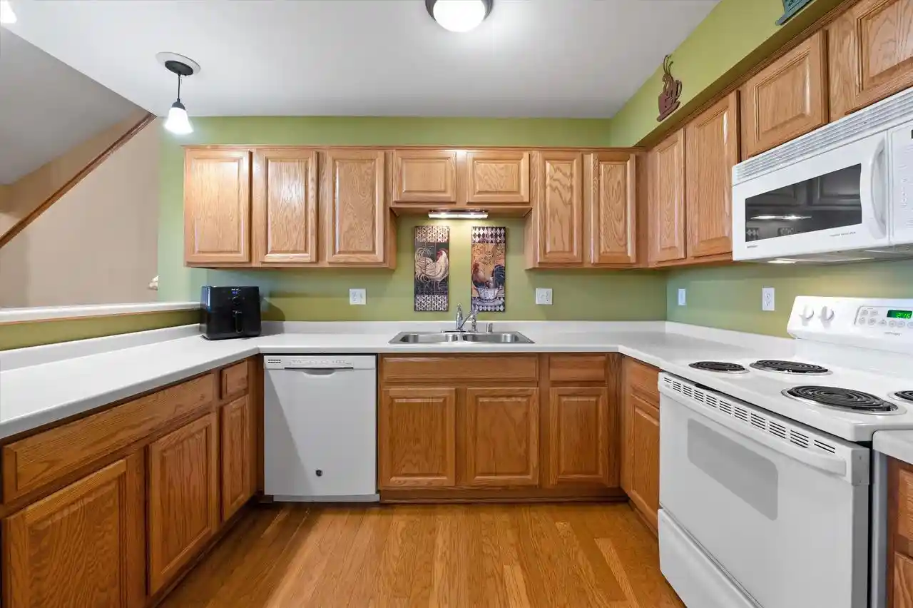 Photo 3 of Condo for sale at N161w19088 Oakland Dr, Jackson, WI 53037 | MLS# 1985261 | Listing updated on 2026-10-17