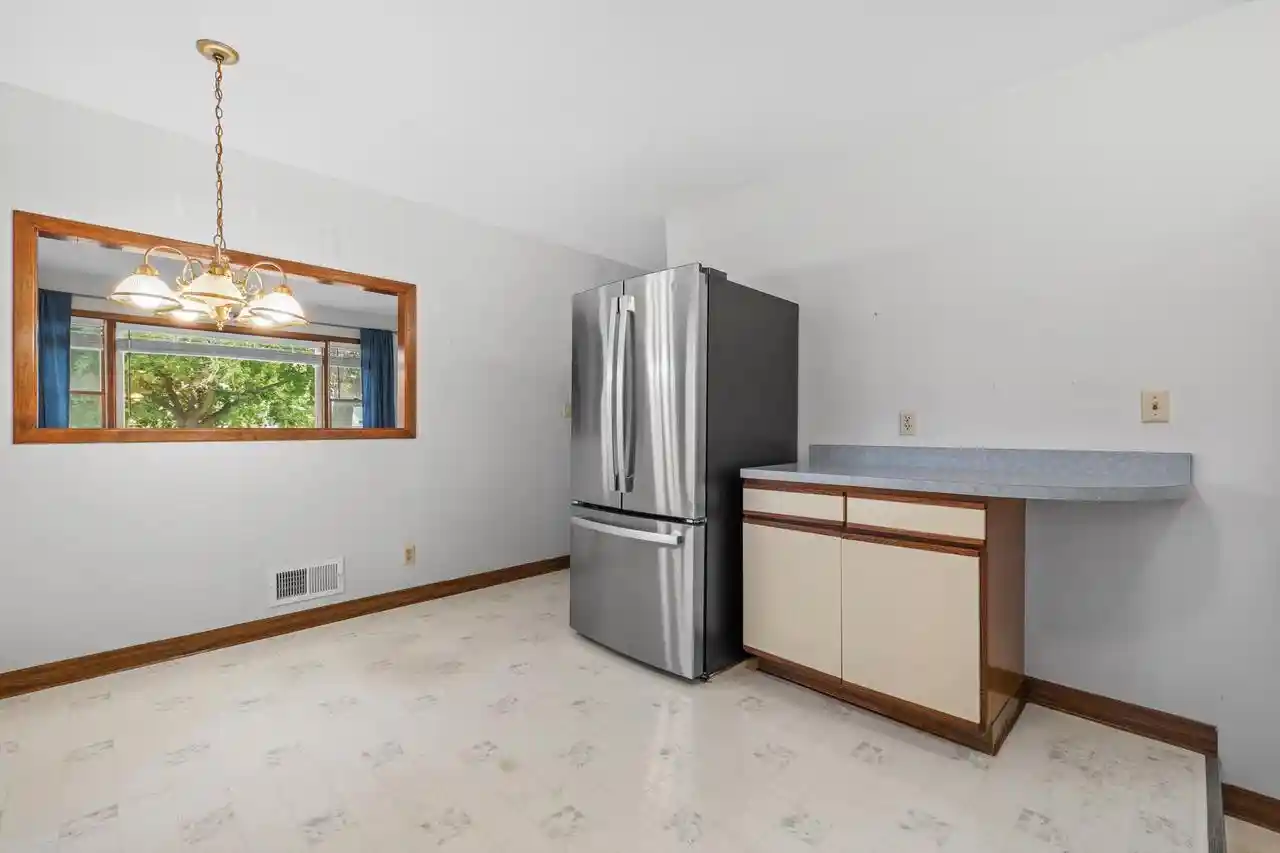 Photo 3 of Single family home for sale at 3202 22nd Avenue, Kenosha, WI 53140 | MLS# 1985268 | Listing updated on 2026-10-21