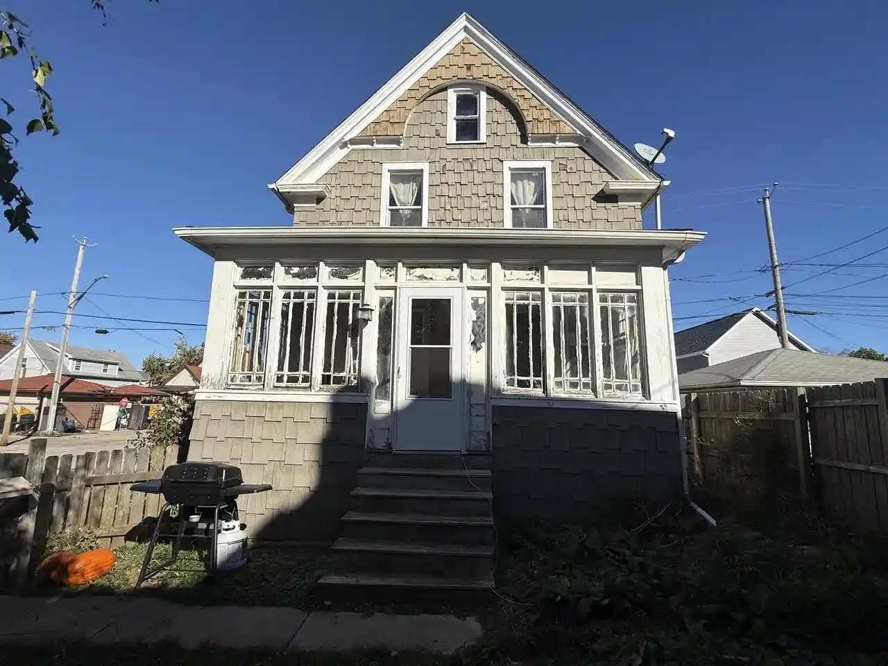 Single family home for sale at 628 Milwaukee Ave, South Milwaukee, WI 53172 | MLS# 1985322