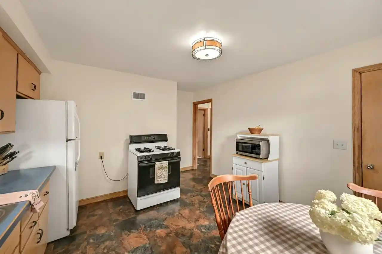 Photo 2 of Single family home for sale at 5723 N Argyle Ave, Glendale, WI 53209 | MLS# 1985335 | Listing updated on 2026-10-23