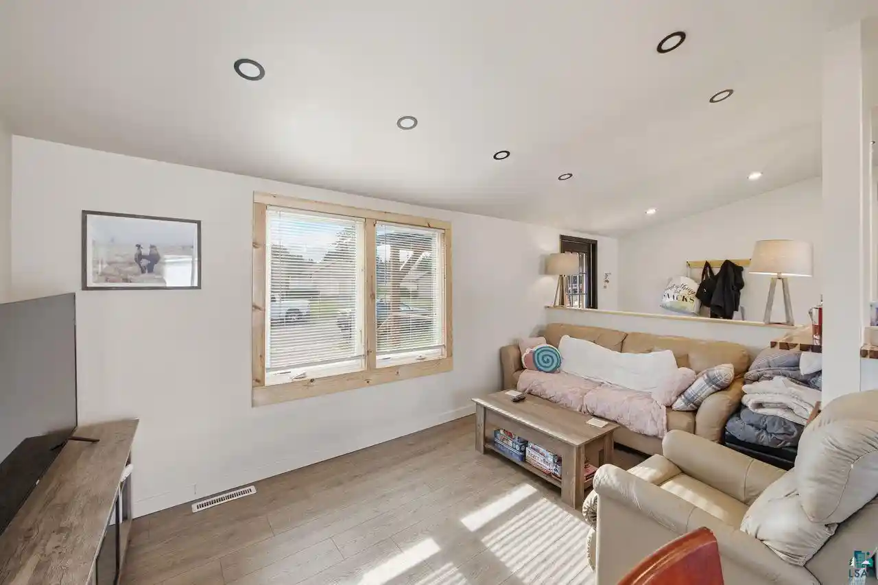 Photo 1 of Single family home for sale at 1401 9th Street, Ashland, WI 54806 | MLS# 6128560 | Listing updated on 2026-10-26