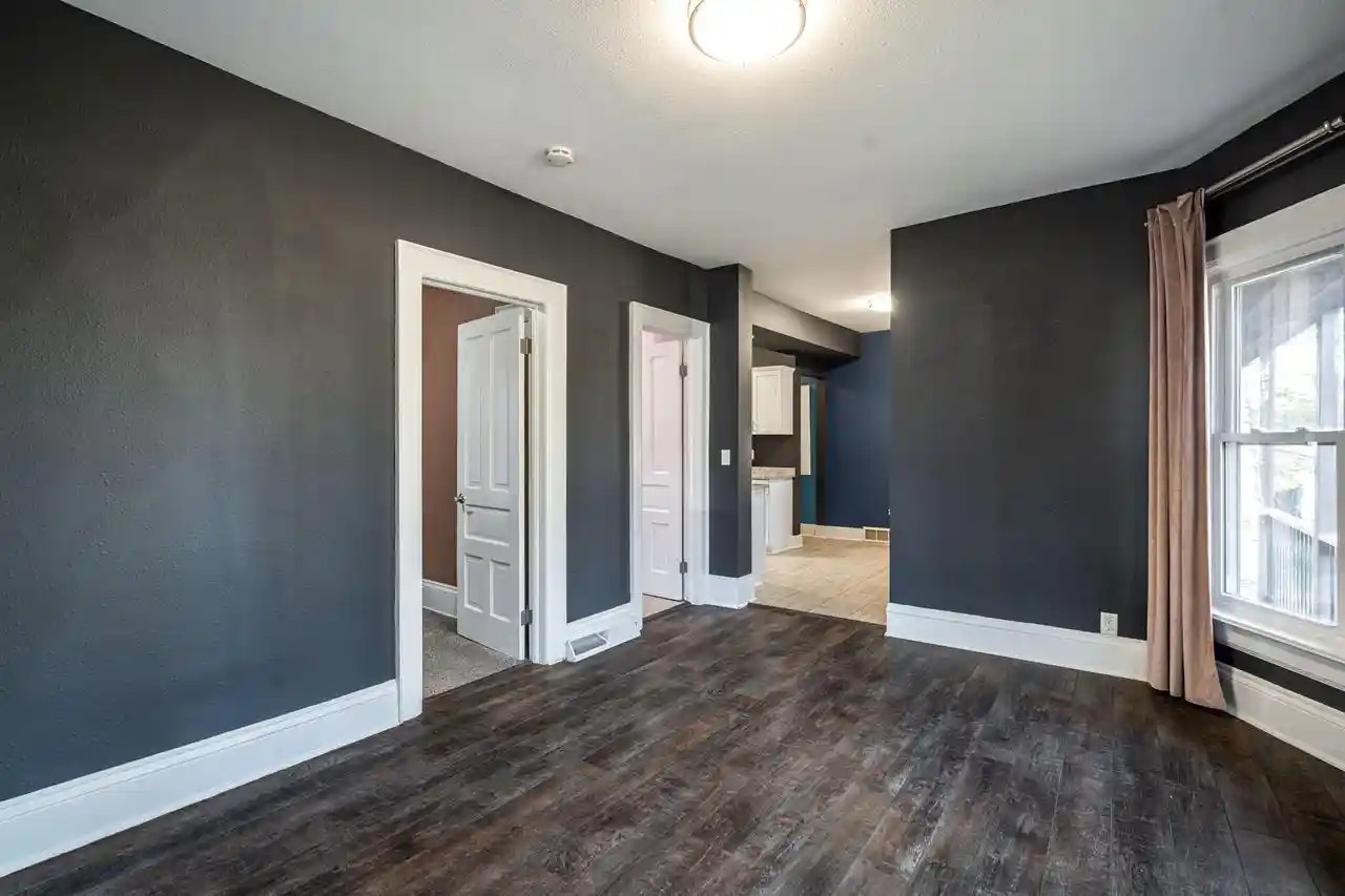 Photo 4 of Single family home for sale at 832 E Russell Ave, Milwaukee, WI 53207 | MLS# 1985351 | Listing updated on 2026-10-22