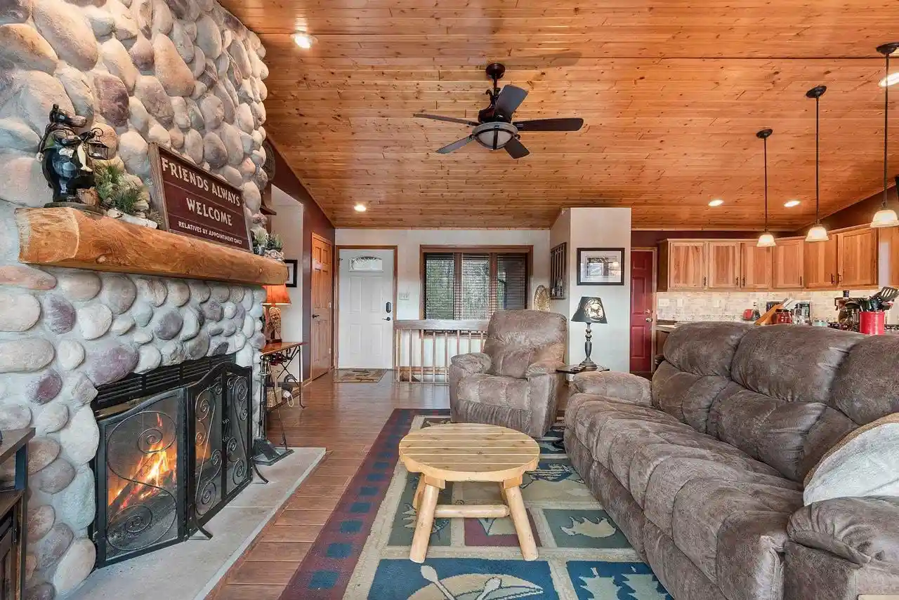 Photo 2 of Single family home for sale at 17404 Aspen Ln, Townsend, WI 54175 | MLS# 50334526 | Listing updated on 2026-10-19