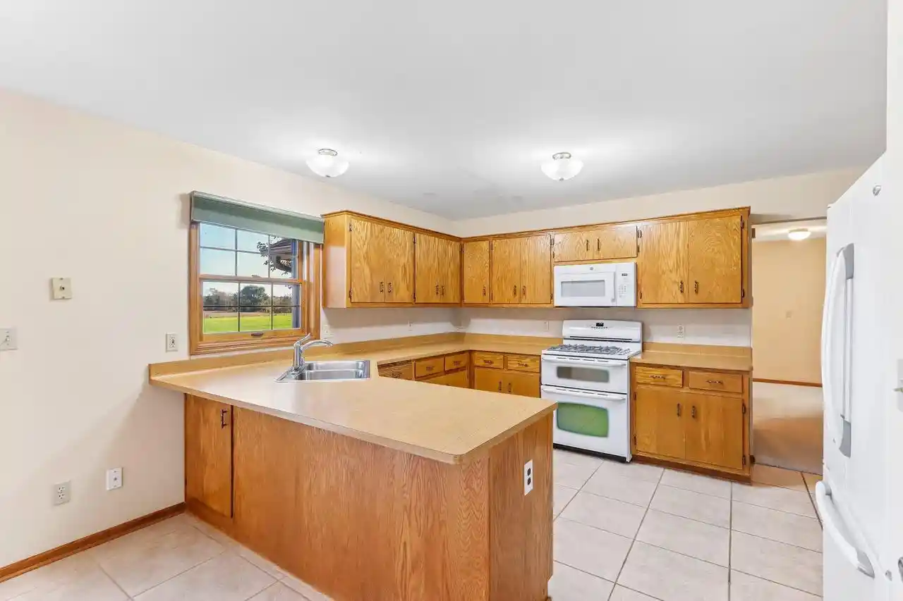 Photo 3 of Single family home for sale at N7202 Hamms Rd, Burlington, WI 53105 | MLS# 1985386 | Listing updated on 2026-10-28