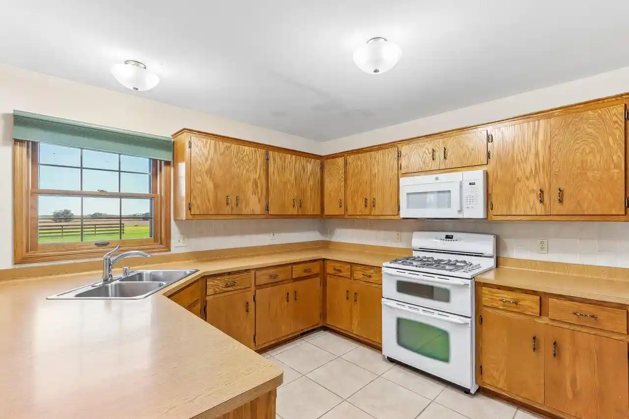 Photo 4 of Single family home for sale at N7202 Hamms Rd, Burlington, WI 53105 | MLS# 1985386 | Listing updated on 2026-10-28