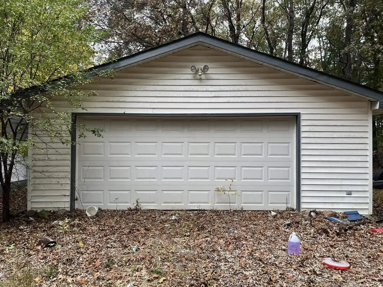 Photo 2 of Single family home for sale at N2447 W Pine Cir, Redgranite, WI 54970 | MLS# 50334574 | Listing updated on 2026-10-20