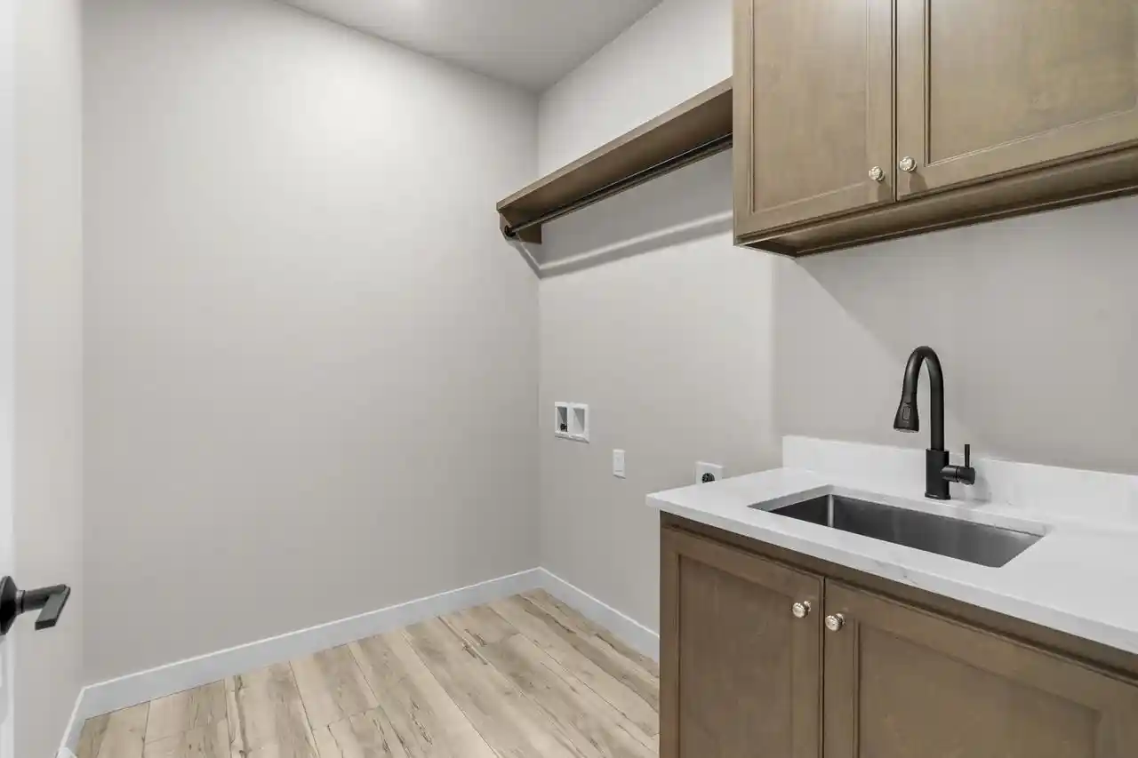 Photo 3 of Multi family home for sale at 1915 Paul Rd #1917, Manitowoc, WI 54220 | MLS# 1985412 | Listing updated on 2026-10-21