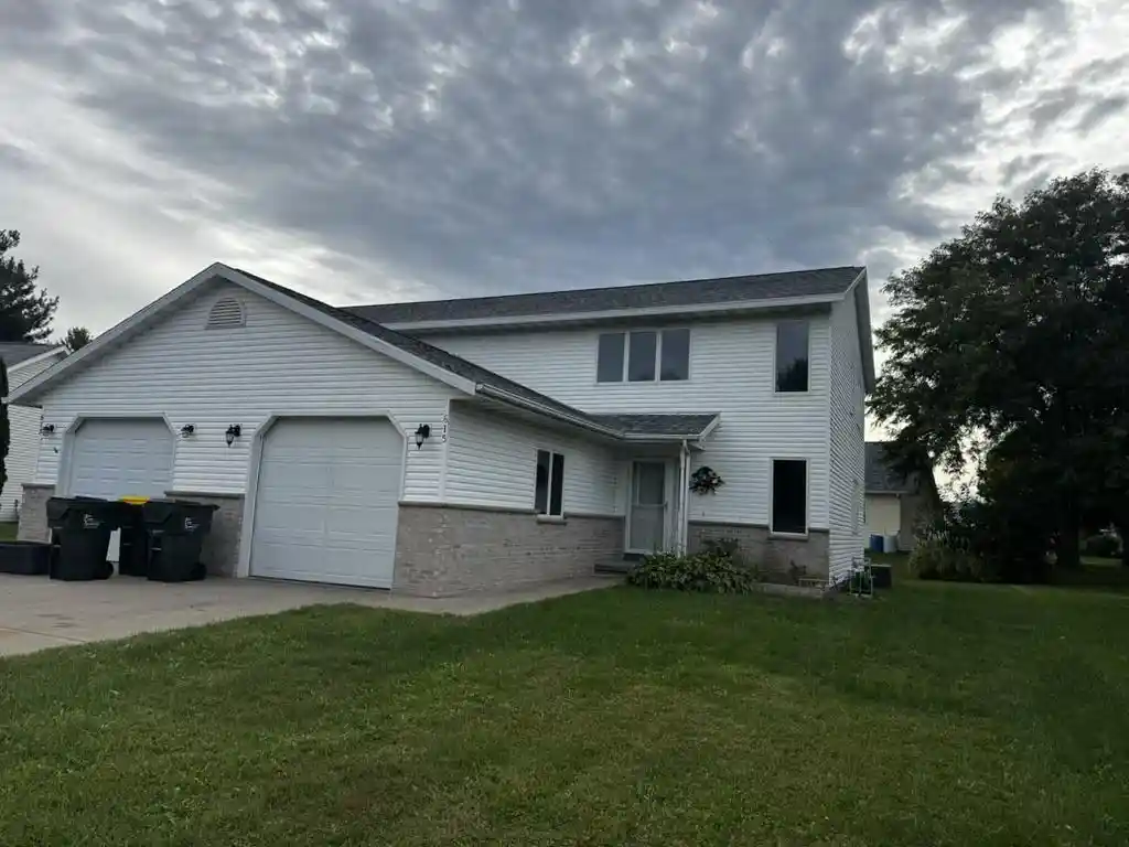 Single family home for sale at 615 Eagle Crst Ct, Prairie Du Sac, WI 53578 | MLS# 2034960