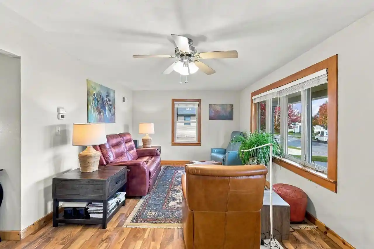 Photo 1 of Single family home for sale at 1008 N Main St, Dodgeville, WI 53533 | MLS# 2034966 | Listing updated on 2026-10-27