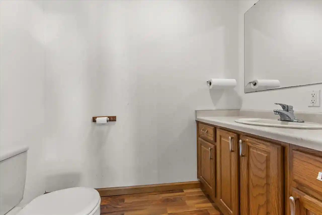 Photo 2 of Single family home for sale at 4220 E Alton Rd, Oak Creek, WI 53154 | MLS# 1985431 | Listing updated on 2026-10-24