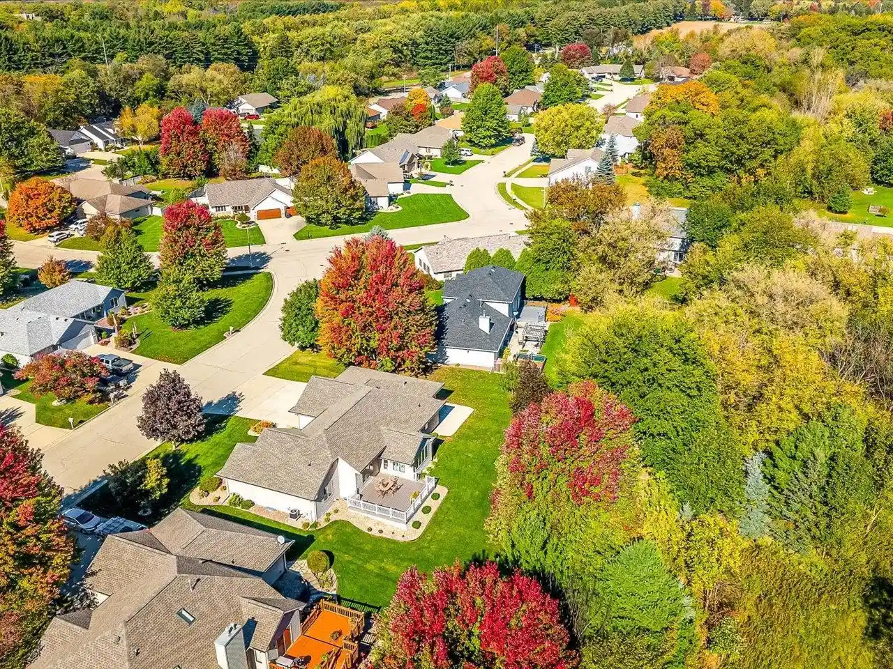 Photo 3 of Single family home for sale at 4462 Ashberry Dr, Milton, WI 53563 | MLS# 2034981 | Listing updated on 2026-10-27