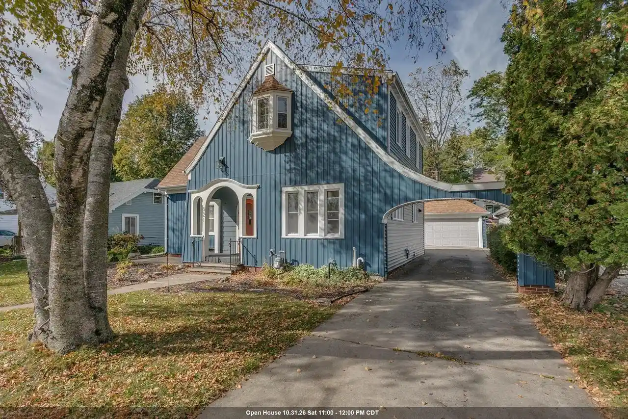 Single family home for sale at 921 Wilson St, Kaukauna, WI 54130 | MLS# 50334608
