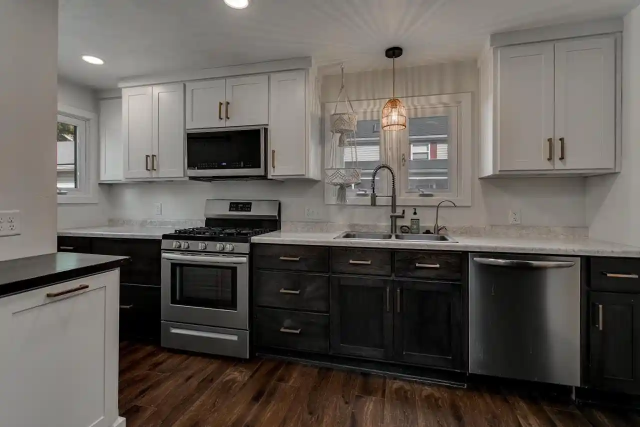 Photo 2 of Single family home for sale at 921 Wilson St, Kaukauna, WI 54130 | MLS# 50334608 | Listing updated on 2026-10-27