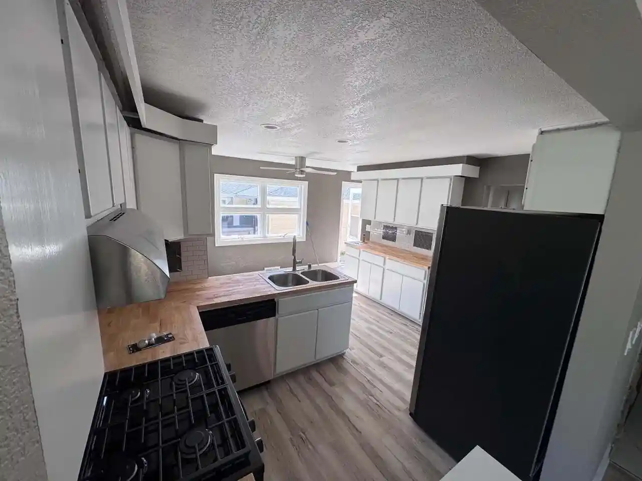 Photo 1 of Single family home for sale at 1024 Illinois St, Racine, WI 53405 | MLS# 1985474 | Listing updated on 2026-10-20