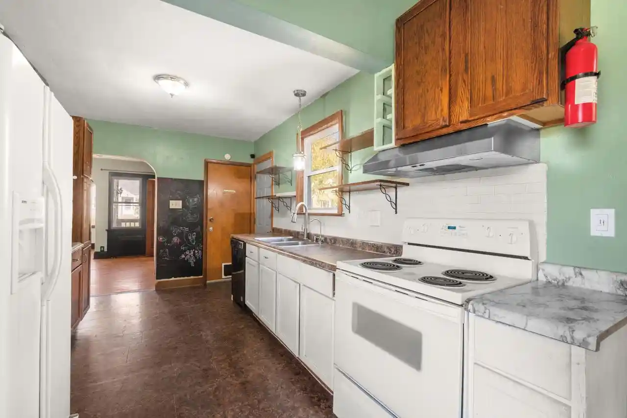 Photo 3 of Single family home for sale at 231 Edgewood Ln, West Bend, WI 53095 | MLS# 1985475 | Listing updated on 2026-10-20