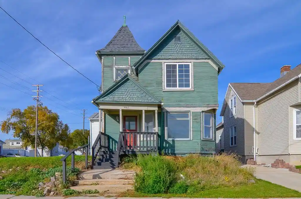 Multi family home for sale at 524 Buffalo St, Manitowoc, WI 54220 | MLS# 50334620