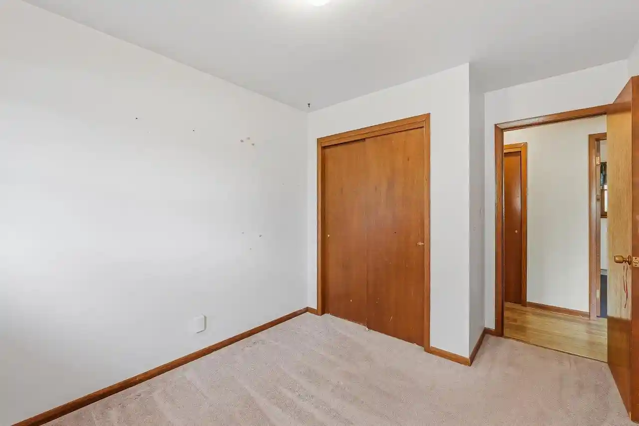 Photo 4 of Single family home for sale at 545 Mills St, Shawano, WI 54166 | MLS# 50334624 | Listing updated on 2026-10-26