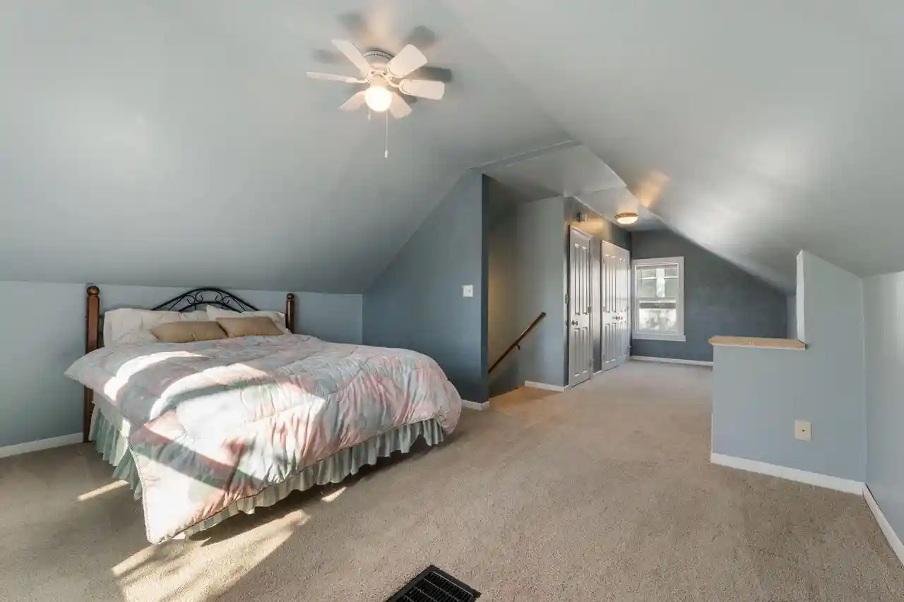 Photo 3 of Single family home for sale at 4176 S 5th Place, Milwaukee, WI 53207 | MLS# 1985490 | Listing updated on 2026-10-22