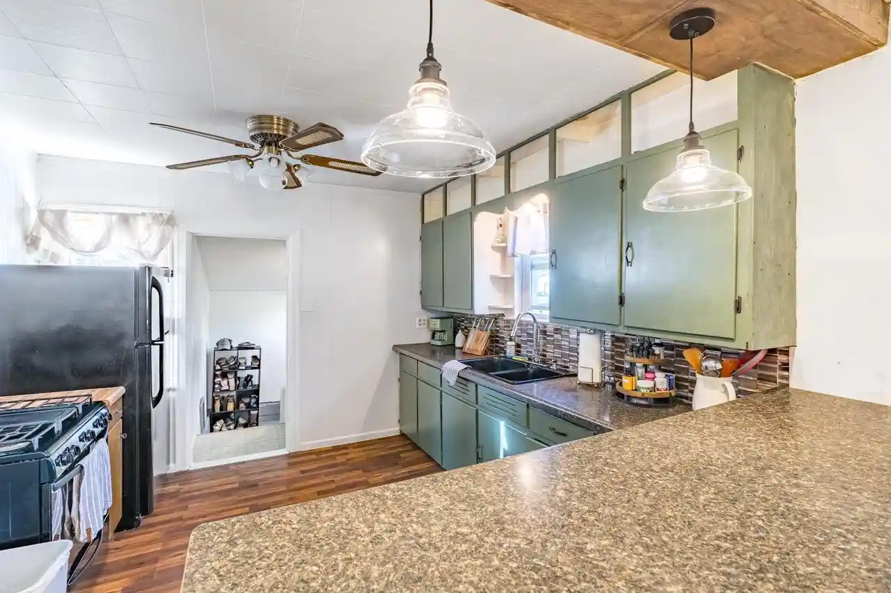 Photo 3 of Single family home for sale at 729 Cherry St, Antigo, WI 54409 | MLS# 22605234 | Listing updated on 2026-10-29
