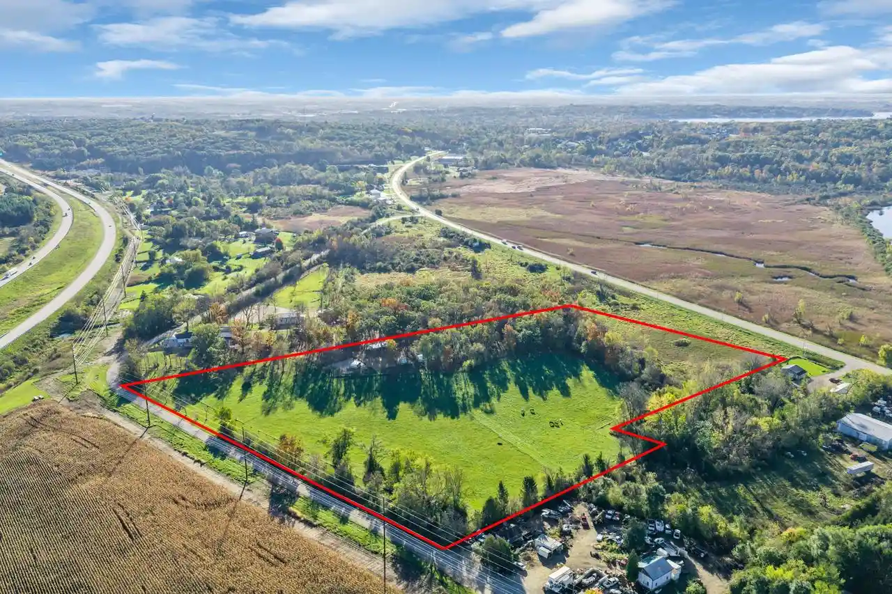 Photo 1 of Land for sale at Lt1 Park Dr, Lake Geneva, WI 53147 | MLS# 1985501 | Listing updated on 2026-10-20