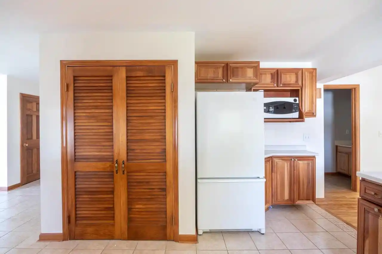 Photo 4 of Single family home for sale at 6579 Spruce Ln, Winneconne, WI 54986 | MLS# 50334638 | Listing updated on 2026-10-29