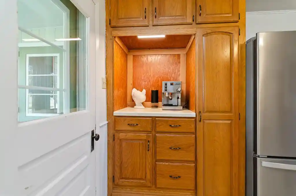 Photo 2 of Single family home for sale at 271 W Front St, Peshtigo, WI 54157 | MLS# 50334642 | Listing updated on 2026-10-28