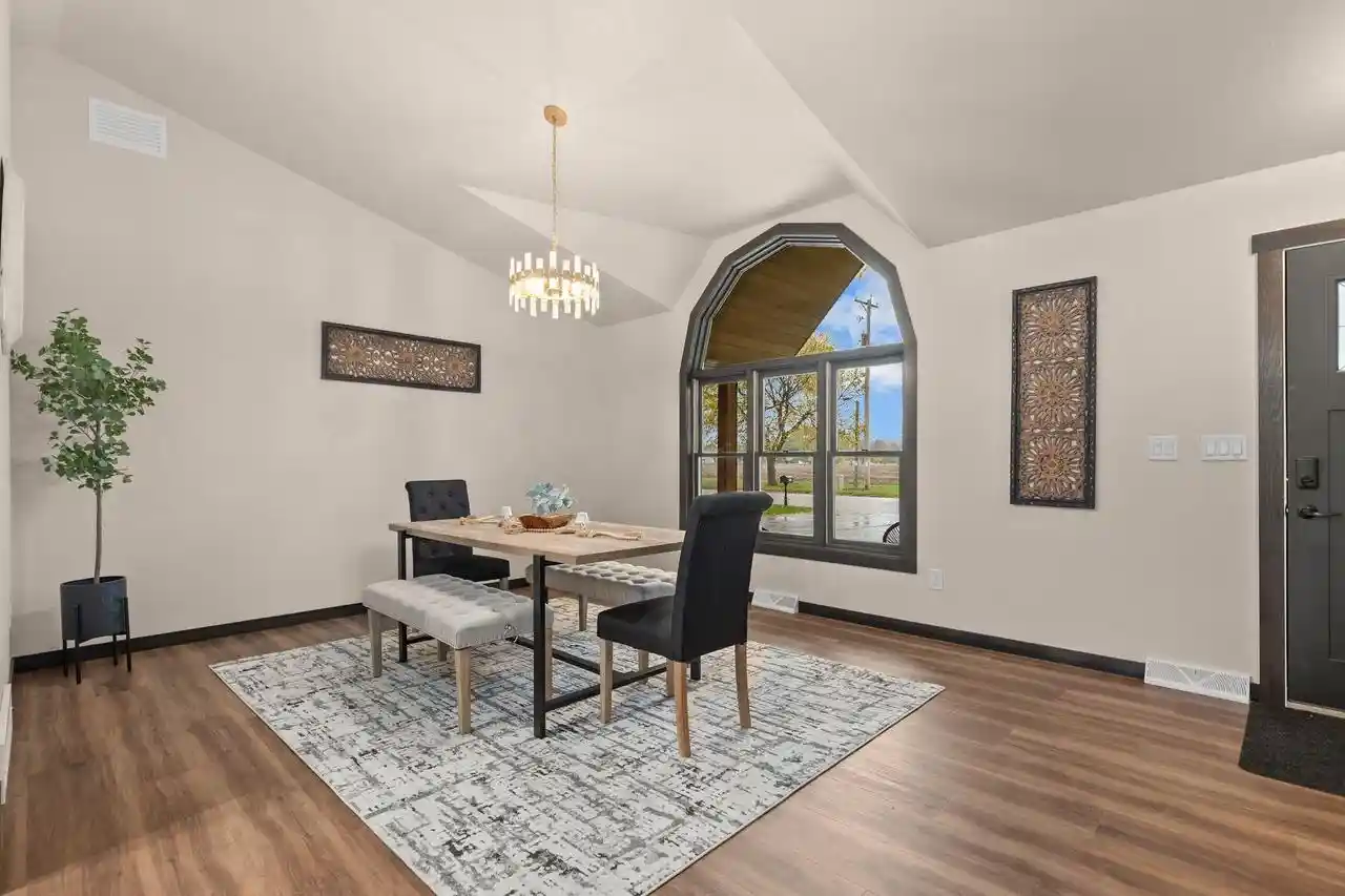 Photo 2 of Single family home for sale at 650 S 5th Avenue, Winneconne, WI 54986 | MLS# 50334643 | Listing updated on 2026-10-28