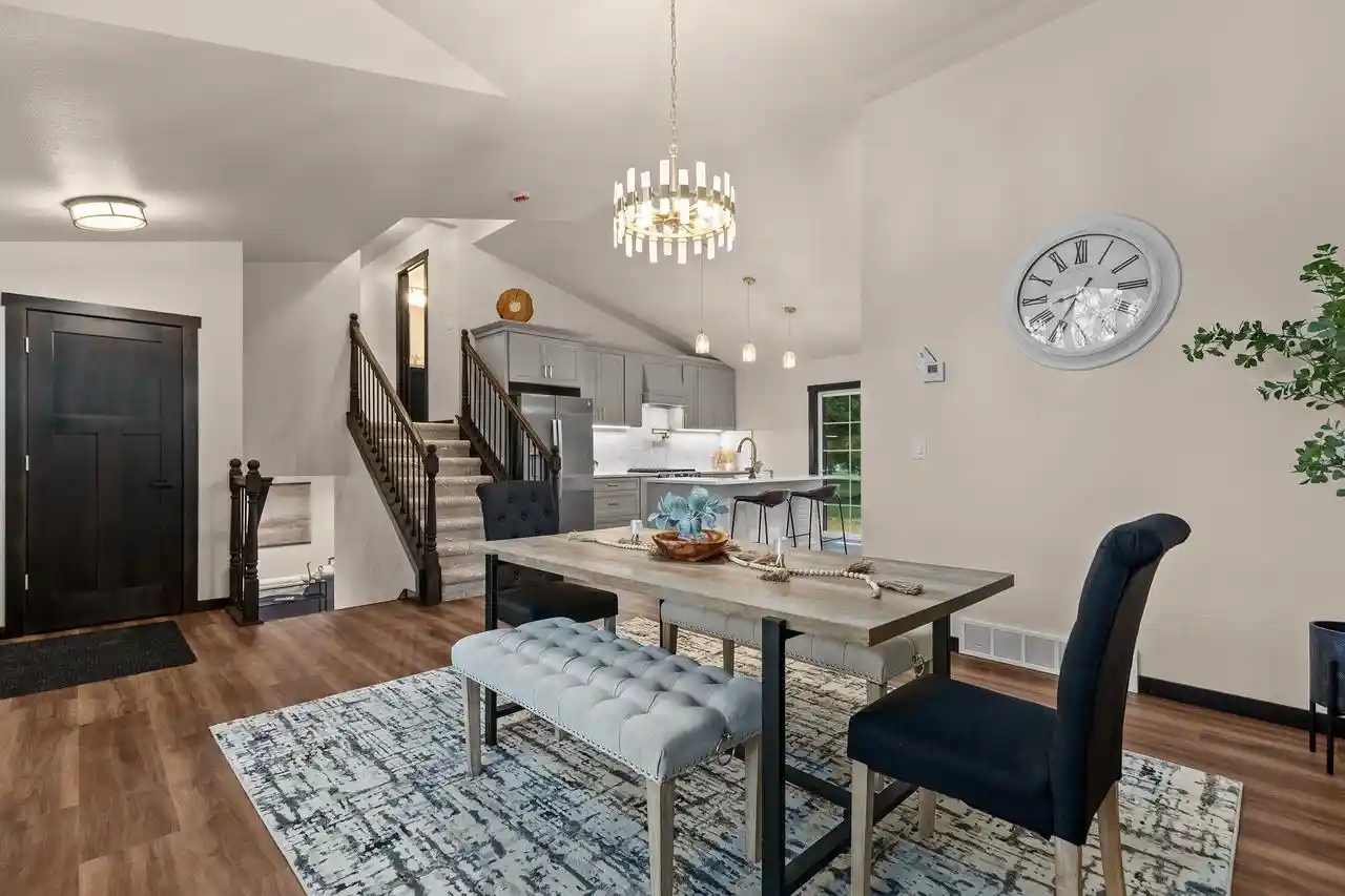 Photo 3 of Single family home for sale at 650 S 5th Avenue, Winneconne, WI 54986 | MLS# 50334643 | Listing updated on 2026-10-28